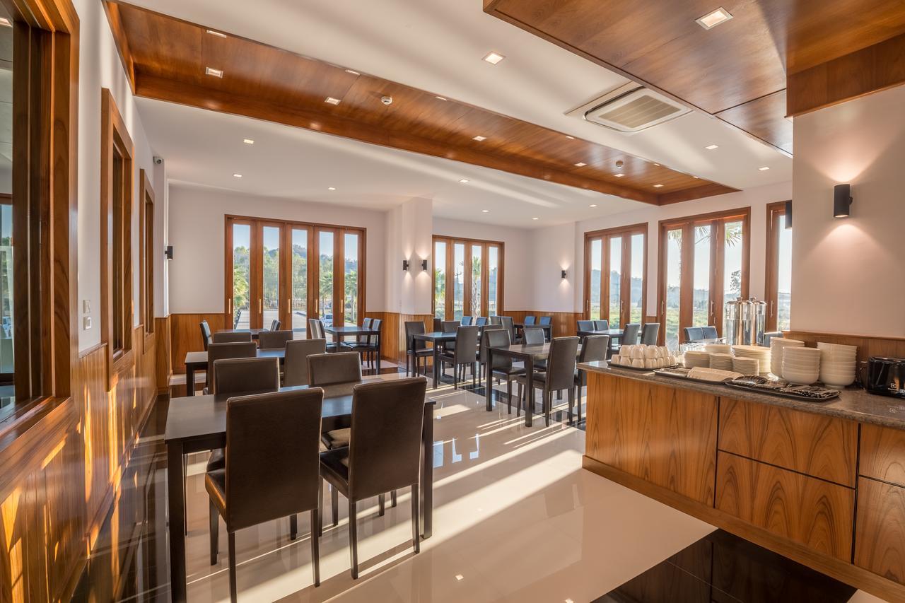 Sann View Hotel Thoeng Extérieur photo