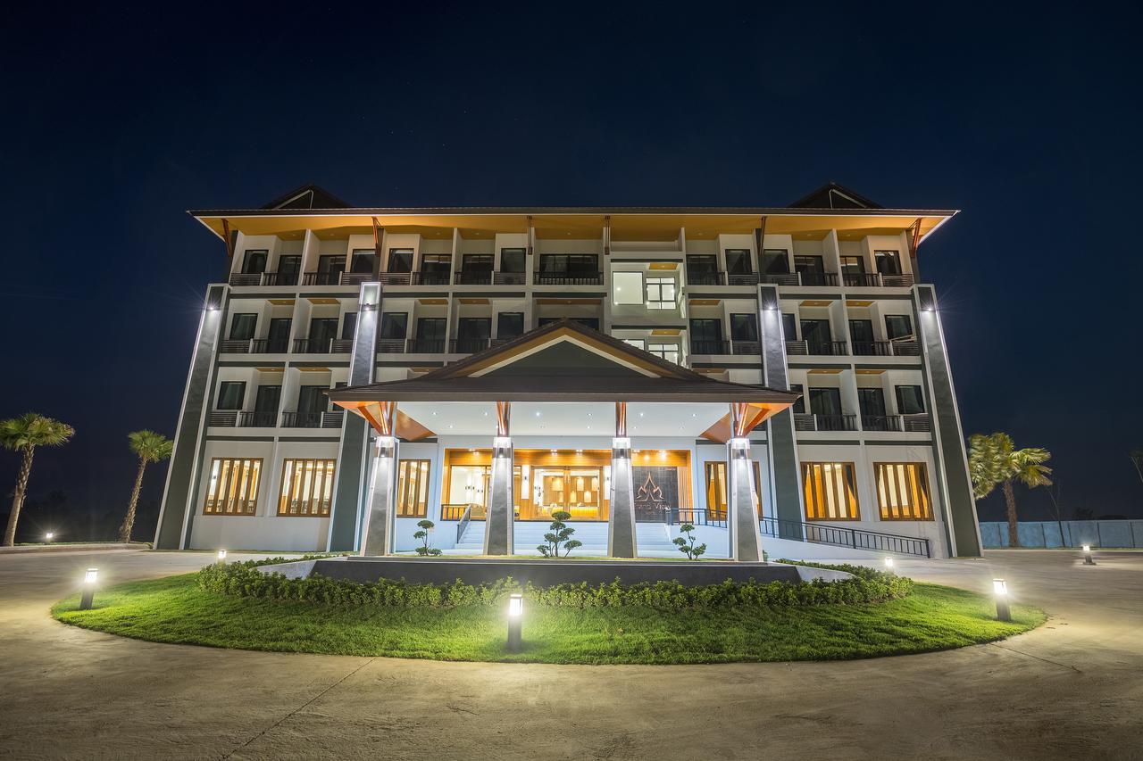 Sann View Hotel Thoeng Extérieur photo