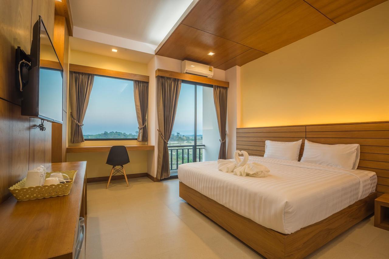 Sann View Hotel Thoeng Extérieur photo