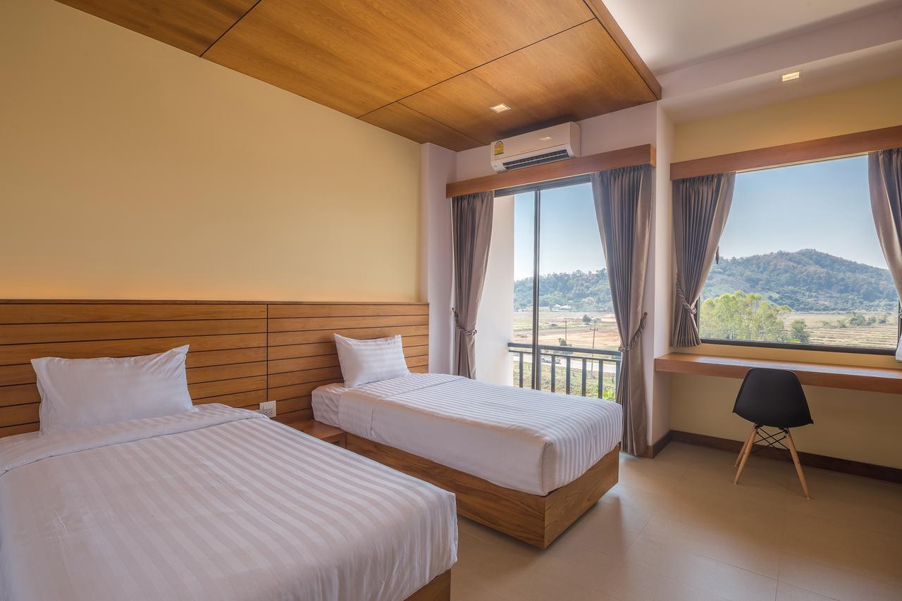 Sann View Hotel Thoeng Extérieur photo